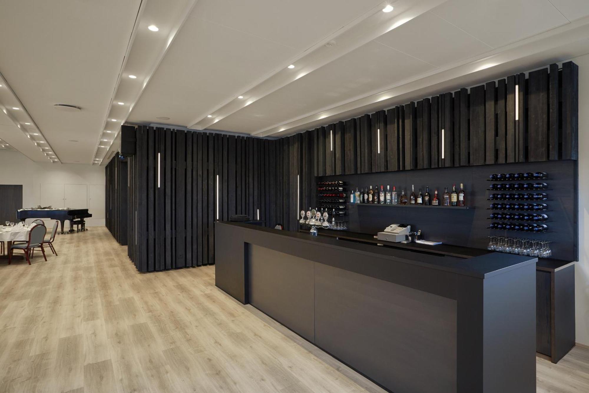 奥克酒店 惠拉盖尔济 外观 照片